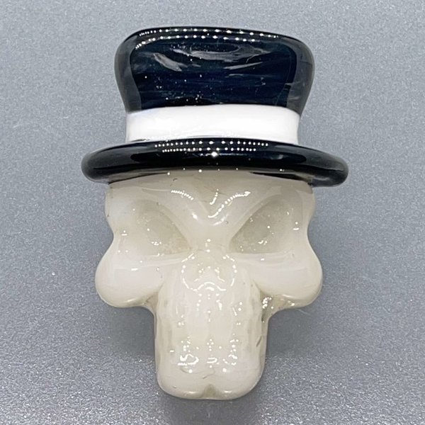 Pink UV reactive Skull pendant with Top Hat 